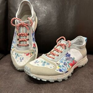 RARE Adidas by Stella McCartney Adizero XT floral printed running sneakers 8